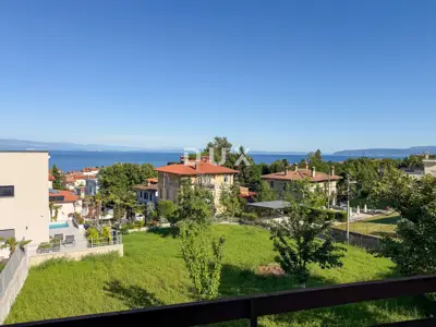 House for sale in Lovran, 240 m²
