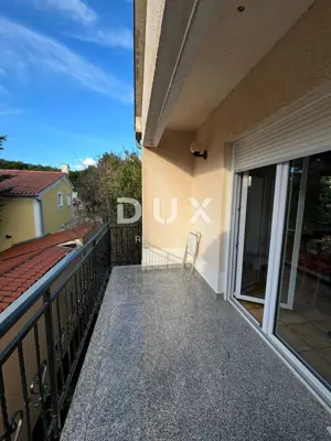 Haus 220 m², Premantura - 3 Wohnungen und Garage - 13