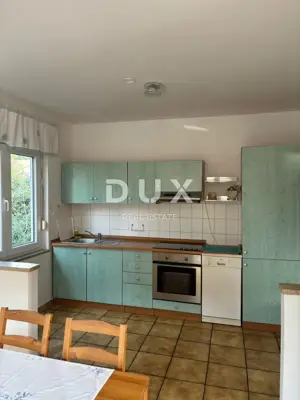 Haus 220 m², Premantura - 3 Wohnungen und Garage - 14