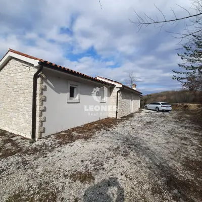 House 93 m², Trviž, quiet location and view of greenery - 2