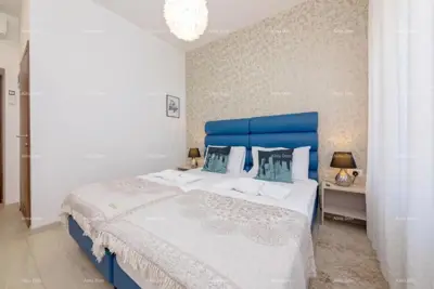 Na prodaju stan, površine 107,14 m², Pula - 7