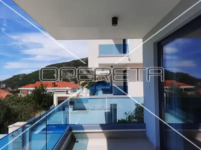 Luxusvilla mit Pool im Herzen von Makarska - 3