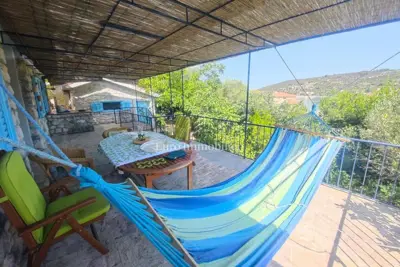 Kamena kuća 400 m², Drvenik Veliki - blizu mora i terasa - 2