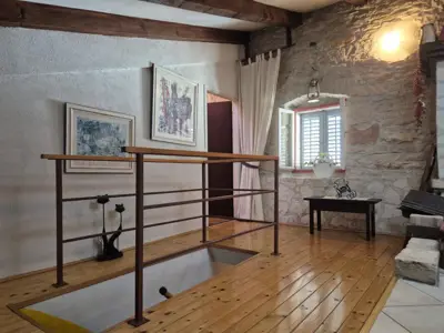 Stone house in Pavićini, 3 floors and proximity to the sea - 11