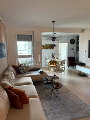 Zagreb, Vrbani, 3 Zimmer Wohnung 75 m² + Garage