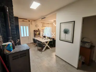 Haus 154 m², Debeljak - 3 Zimmer, 2 Badezimmer - 2