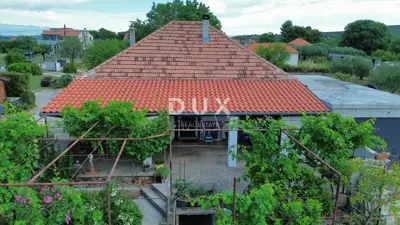 Haus 154 m², Debeljak - 3 Zimmer, 2 Badezimmer - 5