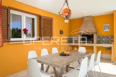 Istria, Svetvinčenat, two villas together, pool, sauna, furnished - 20