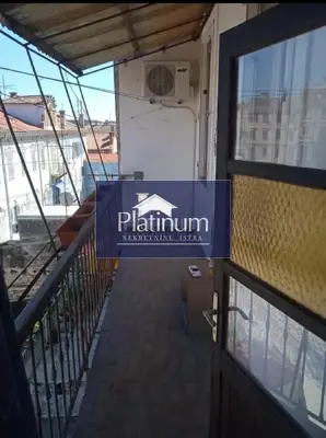 Apartment 115 m², Pula Centar - 3 bedrooms, terrace - 10