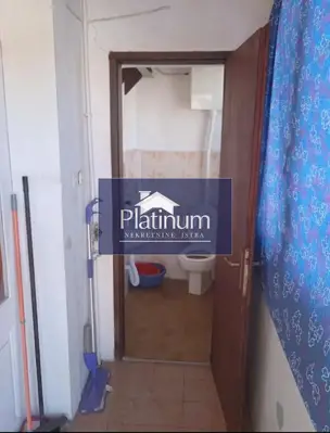 Apartment 115 m², Pula Centar - 3 bedrooms, terrace - 9
