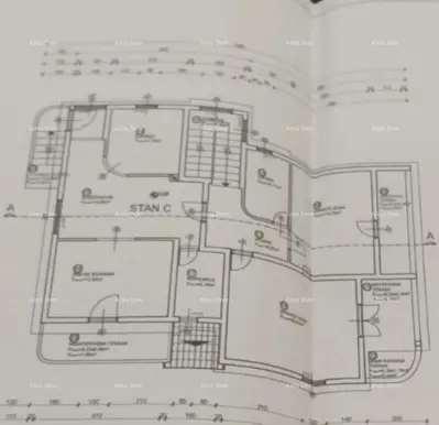 Kuća 248 m², Poreč - mirna lokacija i parcela 600 m² - 4