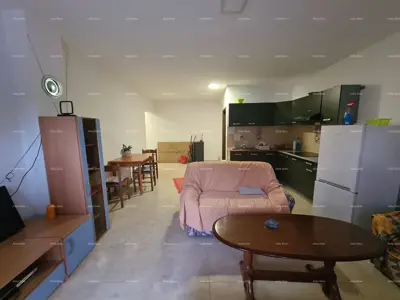Kuća 248 m², Poreč - mirna lokacija i parcela 600 m² - 13