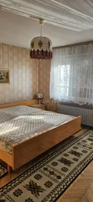 House 300 m², Lipovec - quiet location and large estate - 3