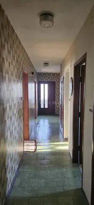 House 300 m², Lipovec - quiet location and large estate - 5
