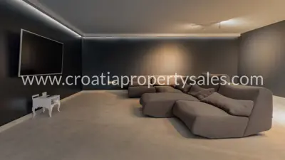 Villa 300 m², Split - Meerblick und Pool - 9