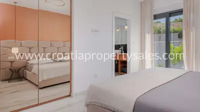Villa 300 m², Split - Meerblick und Pool - 12