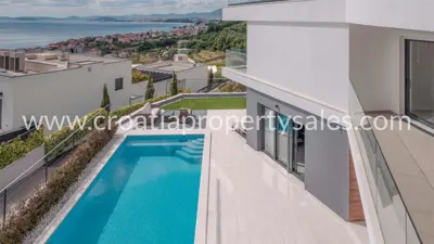 Villa 300 m², Split - Meerblick und Pool - 3