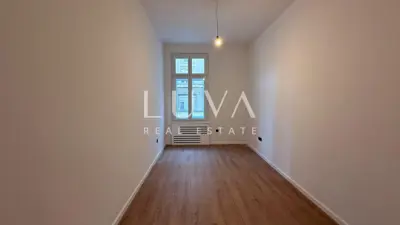 Gewerbefläche 253 m², Donji grad - repräsentative Lage - 20