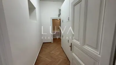 Gewerbefläche 253 m², Donji grad - repräsentative Lage - 17