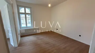 Gewerbefläche 253 m², Donji grad - repräsentative Lage - 18