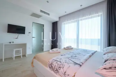 Villa 324 m², Kaštel Stari - pool and panoramic sea view - 20