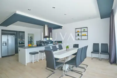 Villa 324 m², Kaštel Stari - pool and panoramic sea view - 11