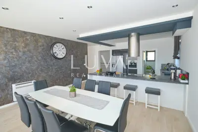 Villa 324 m², Kaštel Stari - pool and panoramic sea view - 8