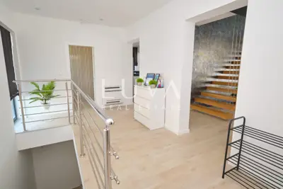 Villa 324 m², Kaštel Stari - pool and panoramic sea view - 15
