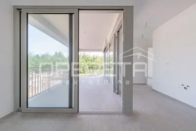 Stan 108 m², Karigador - 300 m od mora i krovna terasa - 13