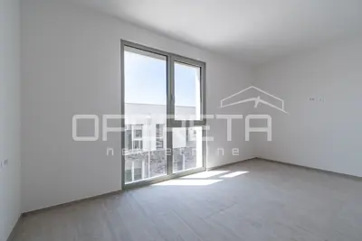 Stan 108 m², Karigador - 300 m od mora i krovna terasa - 12