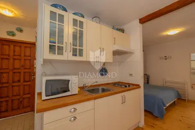 Studio 27 m², Rovinj - prvi red do mora u starom gradu - 9