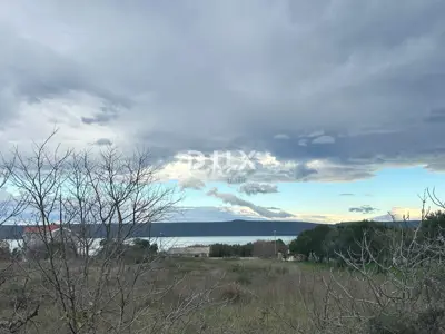 Land, Dobropoljana - 2,300 m², near the beach
