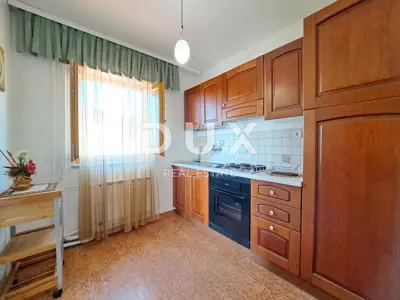 Villa 542 m², Pobri - Meerblick und Grundstück 1.200 m² - 19