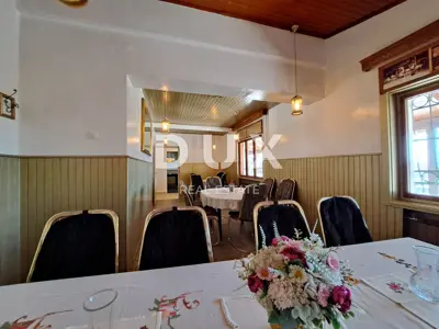 Villa 542 m², Pobri - Meerblick und Grundstück 1.200 m² - 12