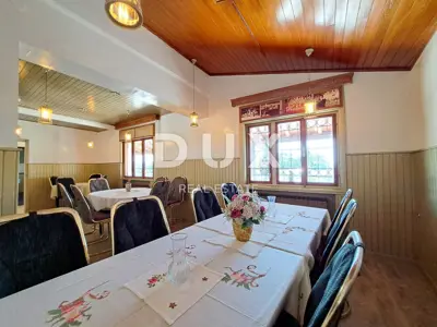 Villa 542 m², Pobri - Meerblick und Grundstück 1.200 m² - 11