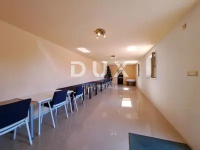 Villa 542 m², Pobri - Meerblick und Grundstück 1.200 m² - 3