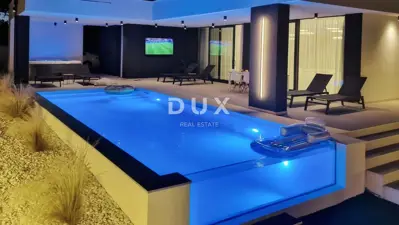 Villa 240 m², Kožino - sea view and pool - 12