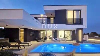 Villa 240 m², Kožino - sea view and pool - 8