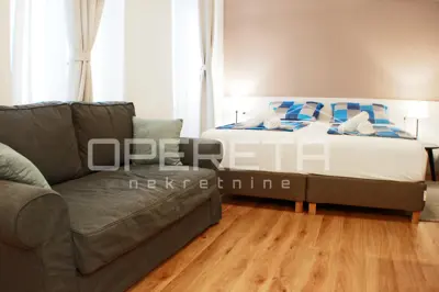 House with 4 apartments, Šibenik center, tourist rental - 10