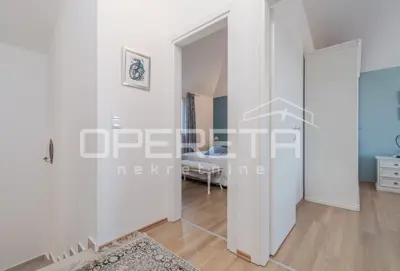 House 145 m², Poreč - quiet neighborhood and sea view - 11