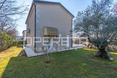 House 145 m², Poreč - quiet neighborhood and sea view - 20