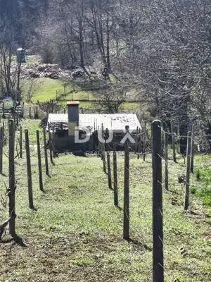 Grundstück mit Häuschen, Mikulići - ruhiges Grün und Blick auf die Natur - 3