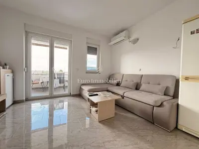 Apartment 30.5 m², Novalja - furnished, terrace and parking space