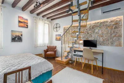 Apartment 58 m², Rovinj - duplex in the old town - 8