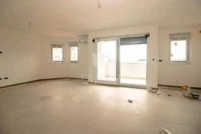 Apartment for sale in Marinići, 72 m²