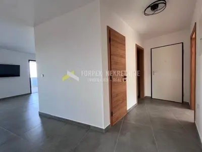 Wohnung zum Kauf in Klenovica, 115 m² - 8