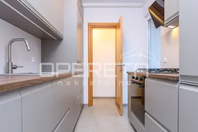 Stan 74 m², Remete, novouređen i miran dio - 4