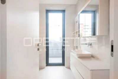 Wohnung zum Kauf in Centar, 175 m² - 18