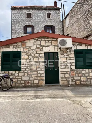 Kamena kuća, Milna na Braču, centar i blizina mora - 2