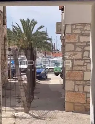 Kamena kuća, Milna na Braču, centar i blizina mora - 13